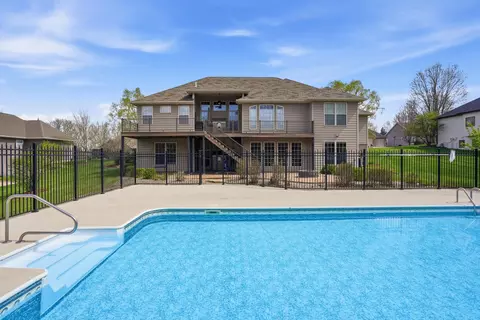 5200 Thornbrook Pkwy, Columbia, MO 65203
