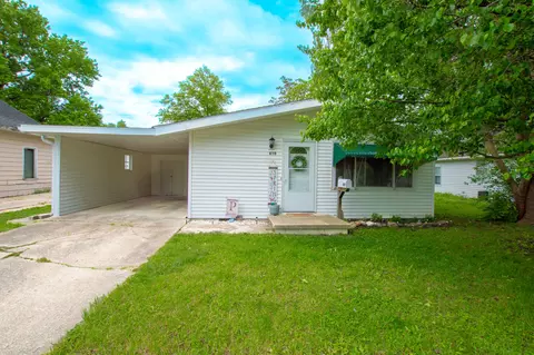 610 Garfield Ave, Moberly, MO 65270