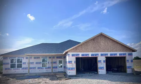 2437 Kirk Dr, Holts Summit, MO 65043