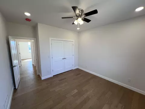 Bedroom - 2437 Kirk Dr, Holts Summit, MO 65043 photo 4 of 6