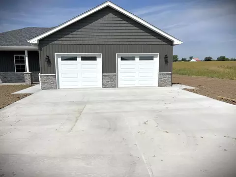 Exterior - 2437 Kirk Dr, Holts Summit, MO 65043 photo 6 of 9