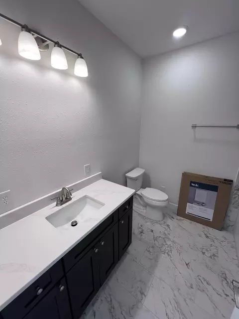 Bath - 2437 Kirk Dr, Holts Summit, MO 65043 photo 7 of 8