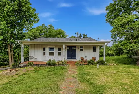 1309 White Oak Ln, Columbia, MO 65203
