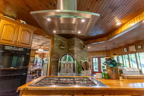 Kitchen - 1 Stone Ave, Moberly, MO 65270 photo 1 of 5