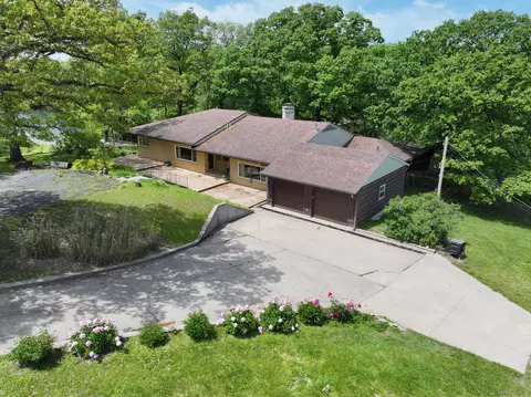 1 Stone Ave, Moberly, MO 65270