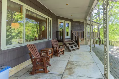 Exterior - 1 Stone Ave, Moberly, MO 65270 photo 3 of 10