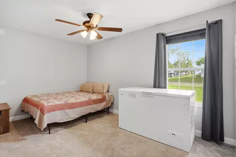 Bedroom - 108 W Johnson Ave, Ashland, MO 65010 photo 3 of 4