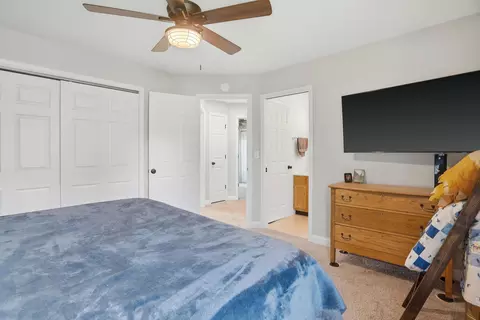 Bedroom - 108 W Johnson Ave, Ashland, MO 65010 photo 2 of 4
