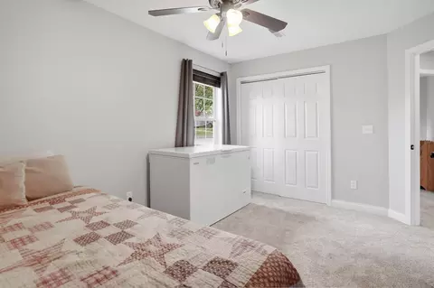 Bedroom - 108 W Johnson Ave, Ashland, MO 65010 photo 4 of 4
