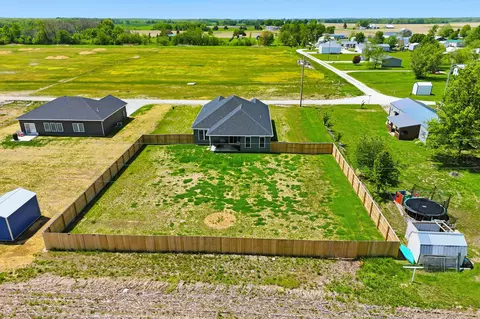 View/Area - 16 Larrys Ln, Cairo, MO 65239 photo 5 of 5