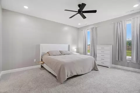 Bedroom - 16 Larrys Ln, Cairo, MO 65239 photo 1 of 2