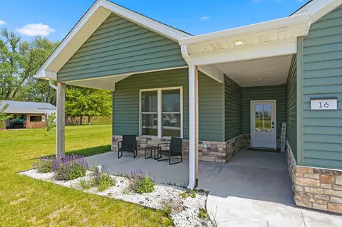 Exterior - 16 Larrys Ln, Cairo, MO 65239 photo 2 of 4