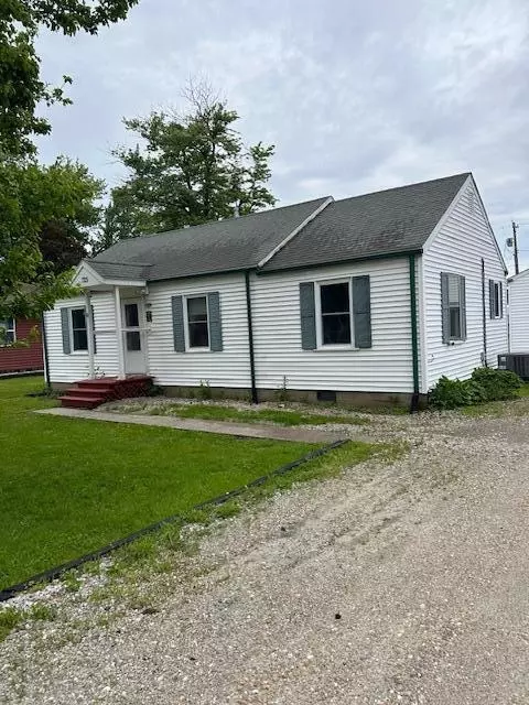 725 N Allen St, Centralia, MO 65240