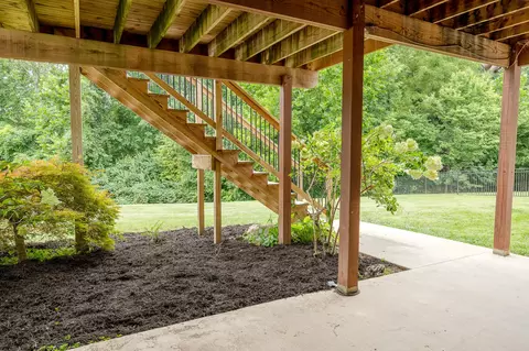 Exterior - 3502 Longfords Mill Dr, Columbia, MO 65203 photo 5 of 10