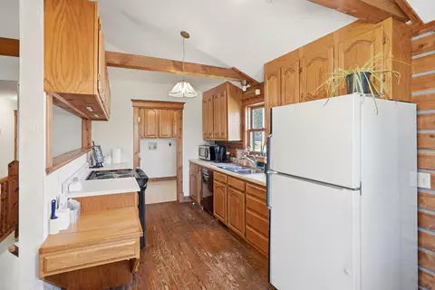 Kitchen - 702 High St, Arrow Rock, MO 65320 photo 1 of 6