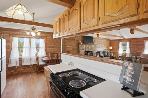 Kitchen - 702 High St, Arrow Rock, MO 65320 photo 6 of 6