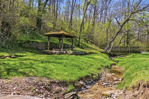 Other - 702 High St, Arrow Rock, MO 65320 photo 10 of 13
