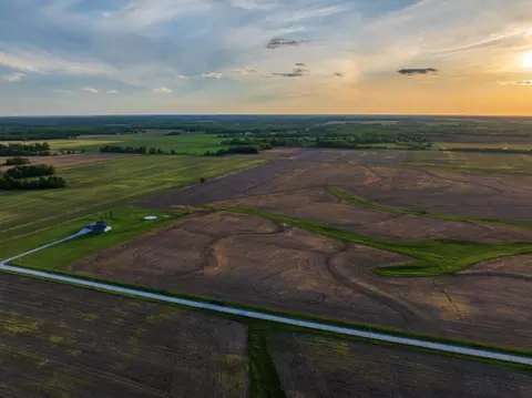 000 County Road 817, Paris, MO 65275