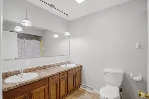 Bath - 3855 State Road Aa, Tebbetts, MO 65080 photo 2 of 3