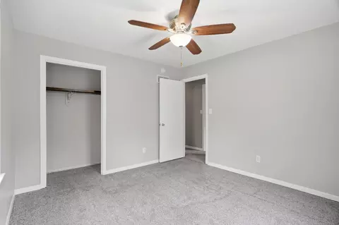 Bedroom - 3855 State Road Aa, Tebbetts, MO 65080 photo 4 of 7