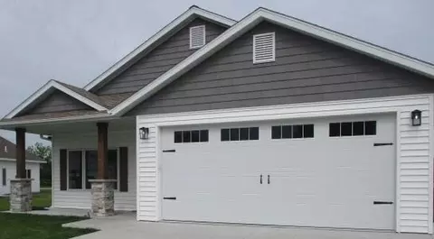 814 N Barela Cir, Centralia, MO 65240