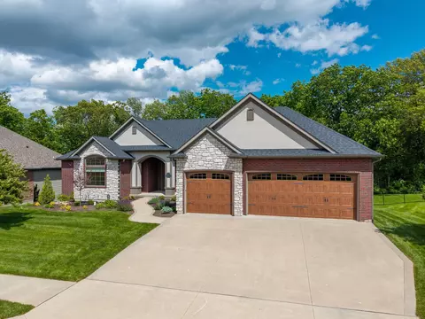 1506 Saddle Bag Ct, Columbia, MO 65201