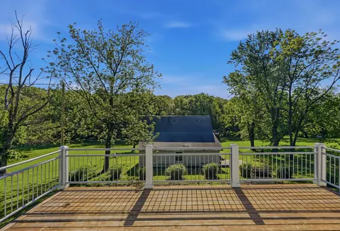 Exterior - 1806 S Aurora St, Eldon, MO 65026 photo 1 of 6