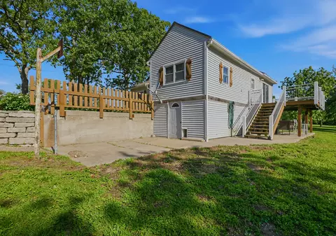 Exterior - 1806 S Aurora St, Eldon, MO 65026 photo 6 of 6