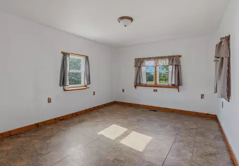 Bedroom - 1806 S Aurora St, Eldon, MO 65026 photo 1 of 2