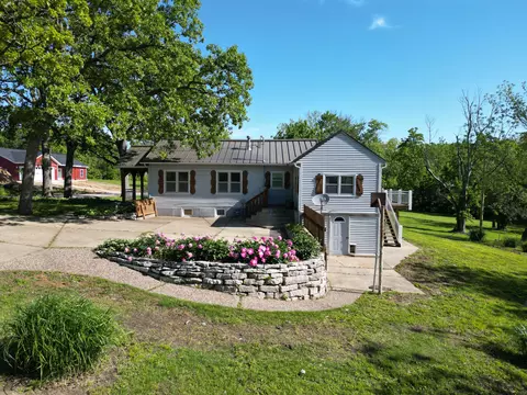 Exterior - 1806 S Aurora St, Eldon, MO 65026 photo 5 of 6