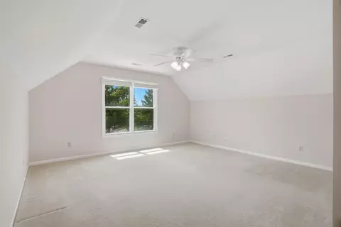 Bedroom - 1901 Bluff Pointe Dr, Columbia, MO 65201 photo 9 of 12