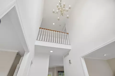 Entry Way - 1901 Bluff Pointe Dr, Columbia, MO 65201 photo 2 of 7