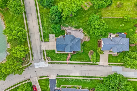 View/Area - 1901 Bluff Pointe Dr, Columbia, MO 65201 photo 3 of 10