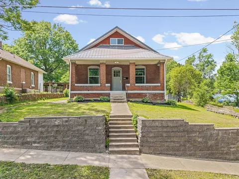 409 West St, Boonville, MO 65233