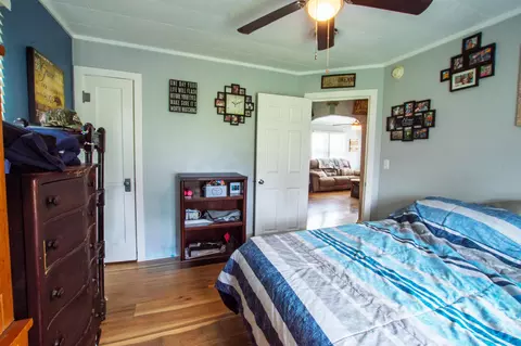 Bedroom - 515 Garfield Ave, Moberly, MO 65270 photo 2 of 3