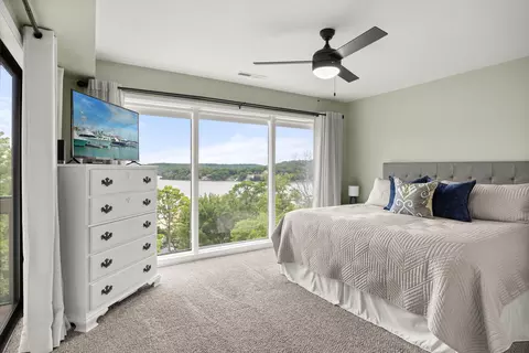 2500 Bay Point Ln #721, Osage Beach, MO 65065