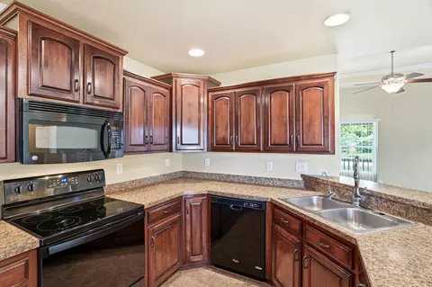 Kitchen - 210 Brookstone Dr, Holts Summit, MO 65043 photo 4 of 4