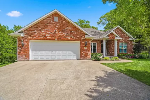 306 Shellbark Ct, Columbia, MO 65203
