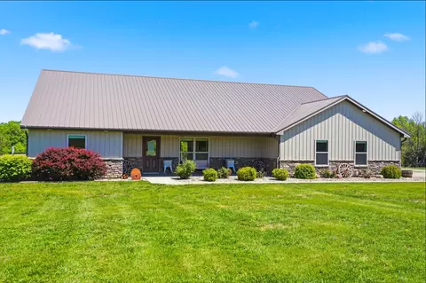 10375 E Highway Oo, Hallsville, MO 65255