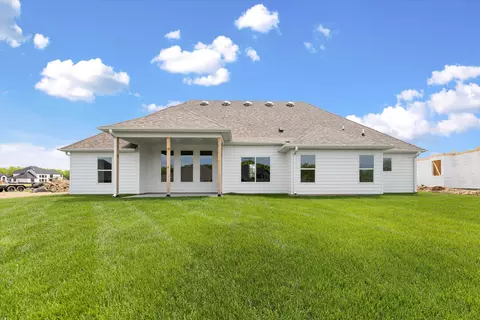 Exterior - 301 Ash Down Dr, Columbia, MO 65201 photo 7 of 11