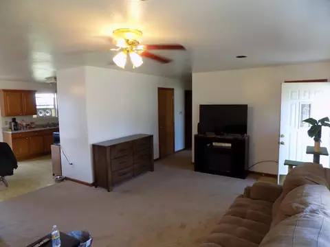 Living - 703 E Rodemyre St, Centralia, MO 65240 photo 3 of 3