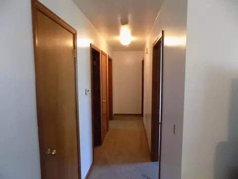 Entry Way - 703 E Rodemyre St, Centralia, MO 65240 photo 1 of 1