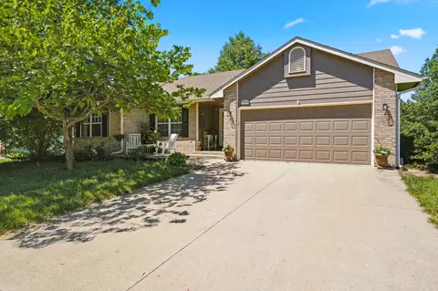 3609 Blue Cedar Ln, Columbia, MO 65203