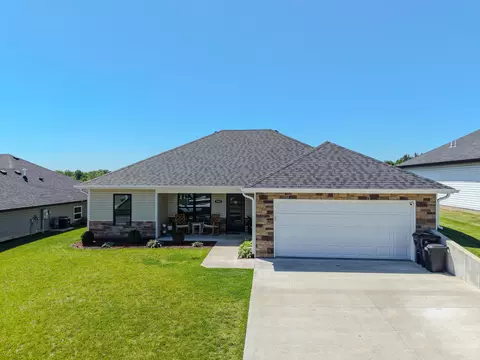 5502 Geyser Blvd, Columbia, MO 65202