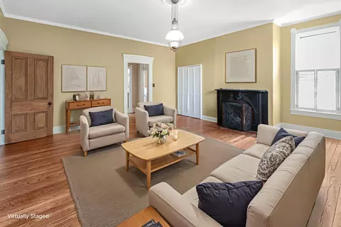 Living - 410 5th St, Glasgow, MO 65254 photo 6 of 6