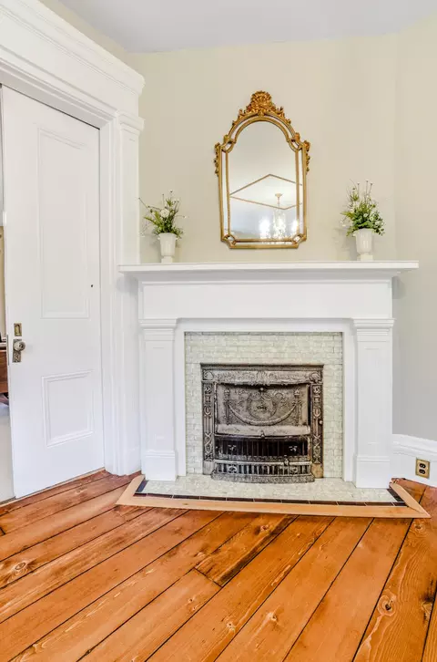 Other - 410 5th St, Glasgow, MO 65254 photo 3 of 14