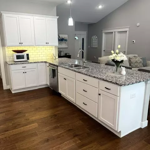 118 Osage Trl, Boonville, MO 65233
