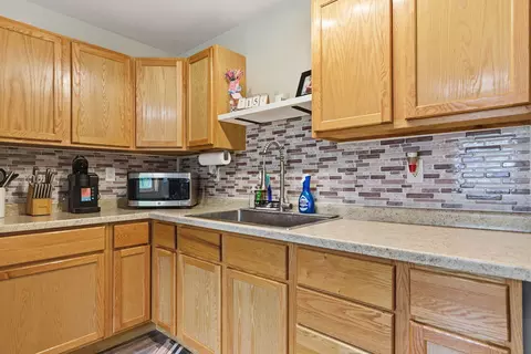 Kitchen - 305 N Morris Ave, Clark, MO 65243 photo 4 of 6