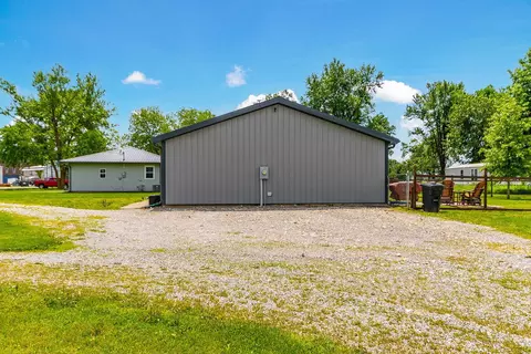 Exterior - 305 N Morris Ave, Clark, MO 65243 photo 5 of 12