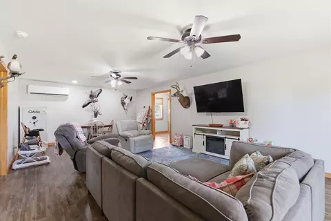 Living - 305 N Morris Ave, Clark, MO 65243 photo 3 of 7